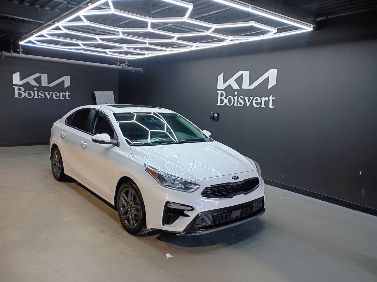 2021 Kia Forte White Blainville - photo #0