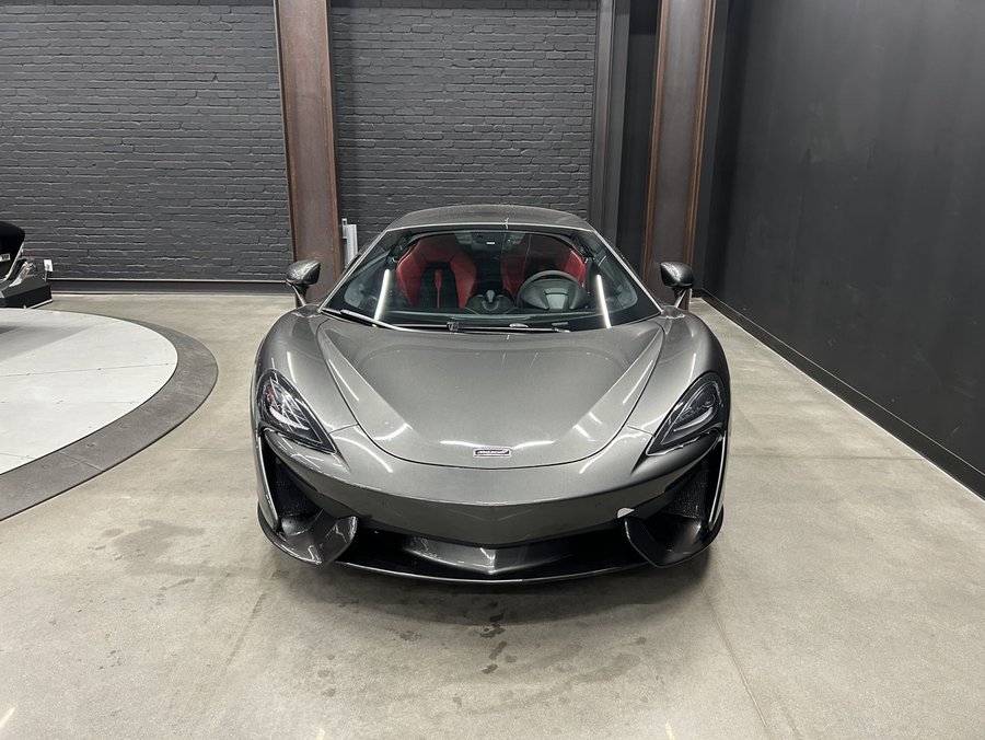 2017 McLaren 570S | Front Axel Lift | Carbon Wing | Bowers & Wilkins Sound System | Ceramic Brakes