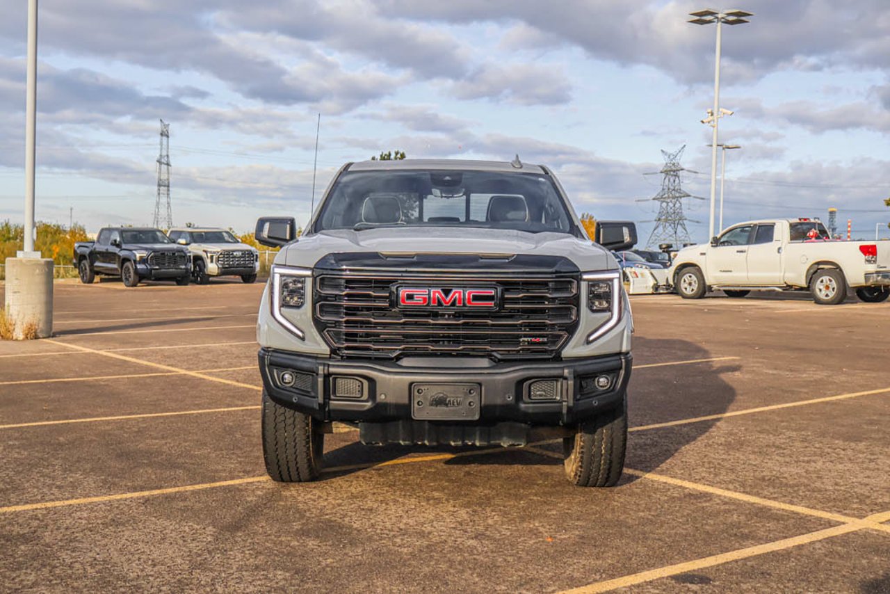 2024 GMC Sierra 1500 4WD Crew Cab 147 AT4X Grey Sherwood Park - photo #2