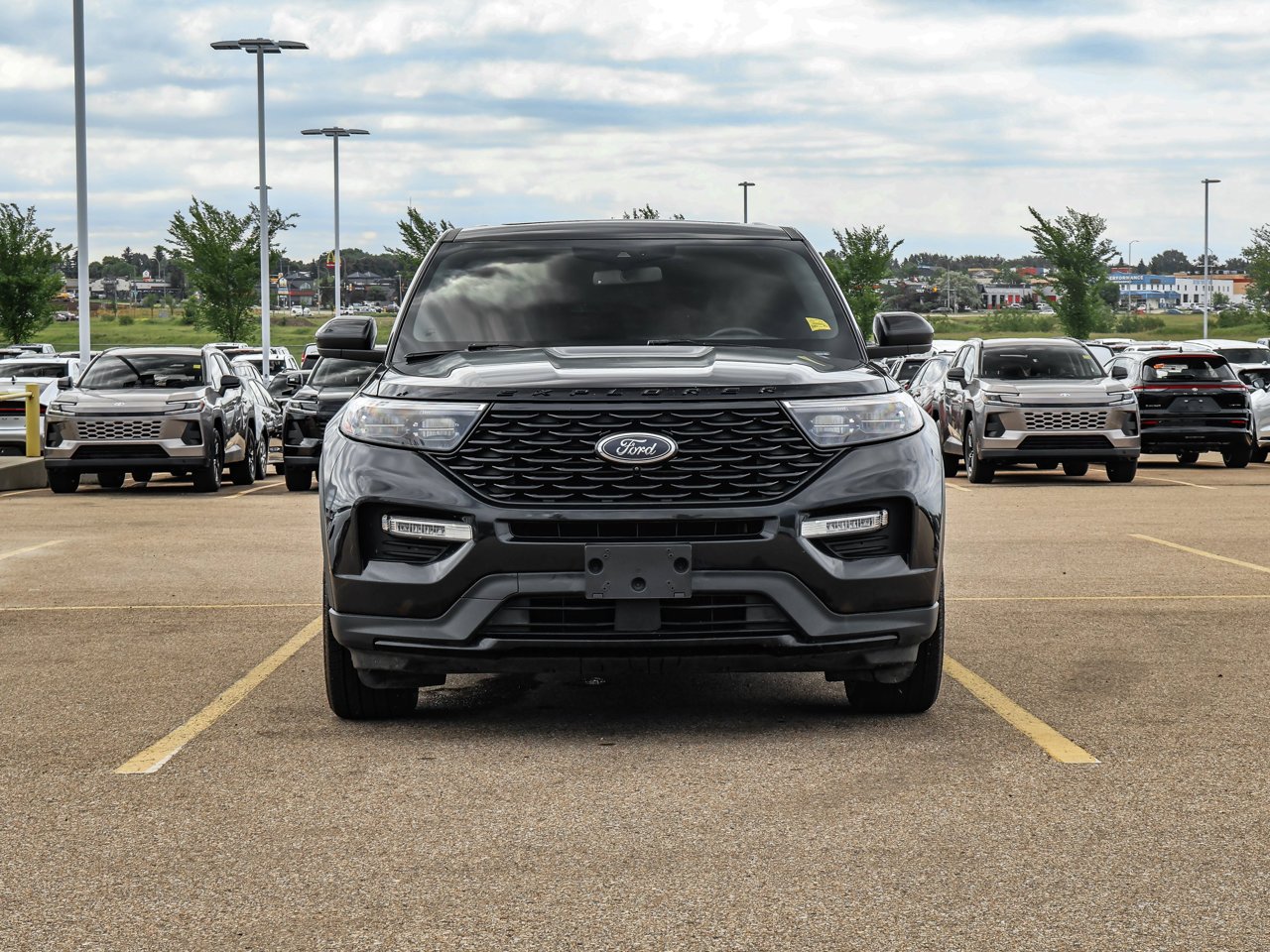 2022 Ford Explorer ST-Line 4WD Black Sherwood Park - photo #2