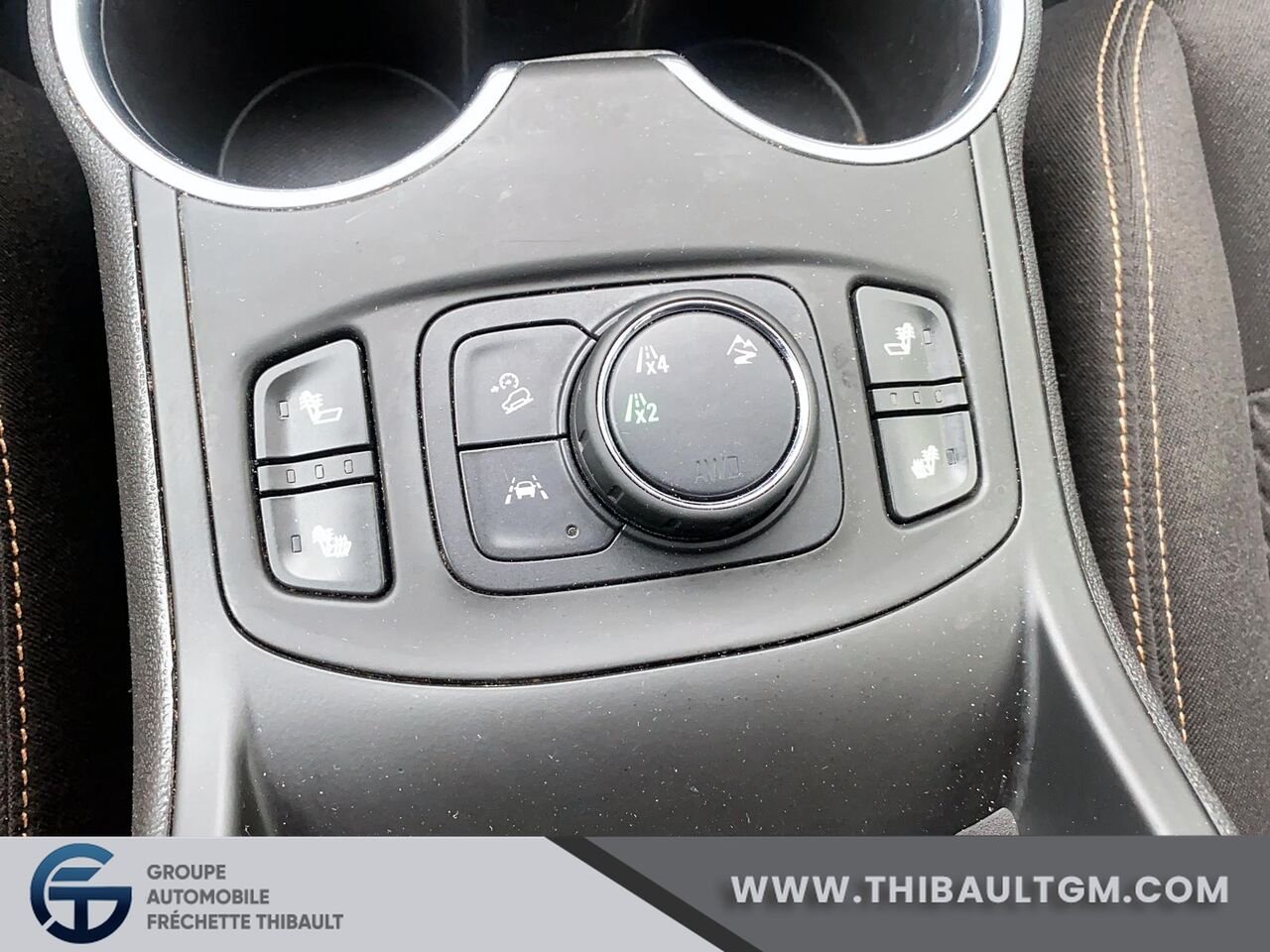 GMC TERRAIN SLE Traction intégrale, 4 portes SLE 2020 Gris Montmagny - photo #14