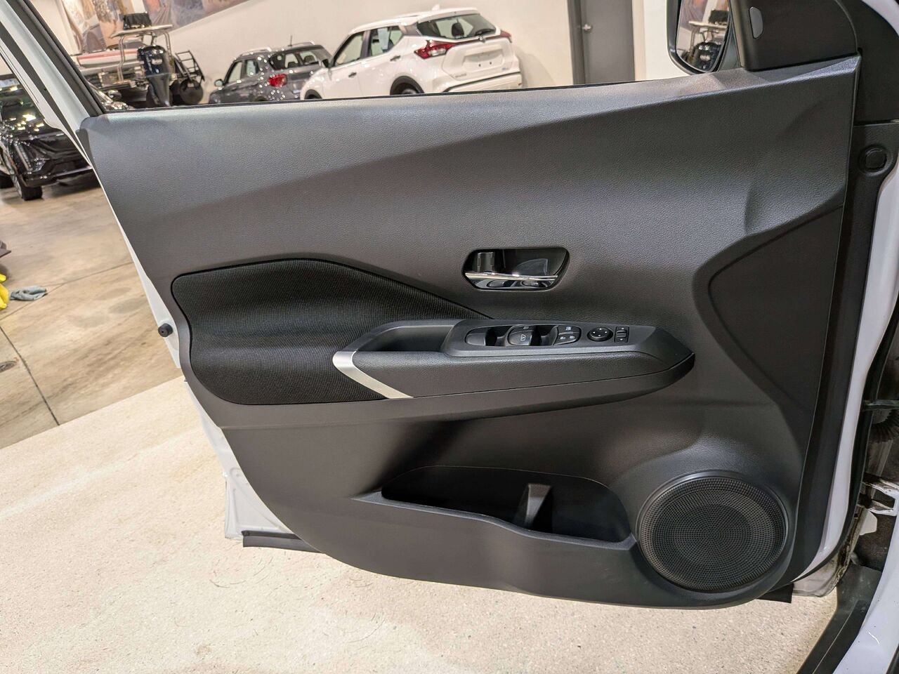 Nissan Kicks 2024 Blanc Val-David - photo #31