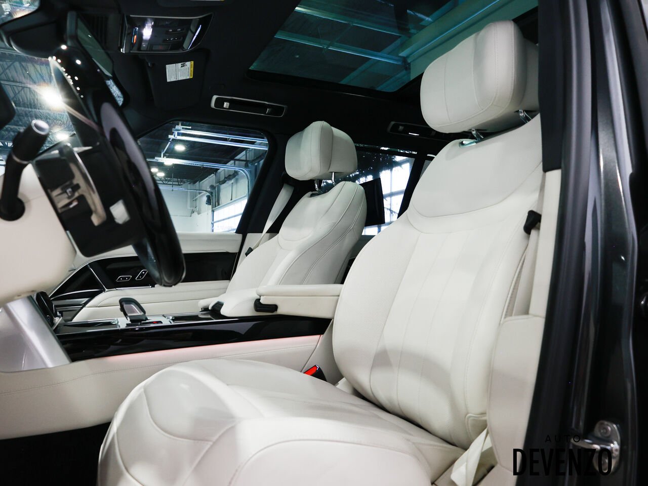 2024 Land Rover Range Rover Grey Saint-Eustache - photo #13