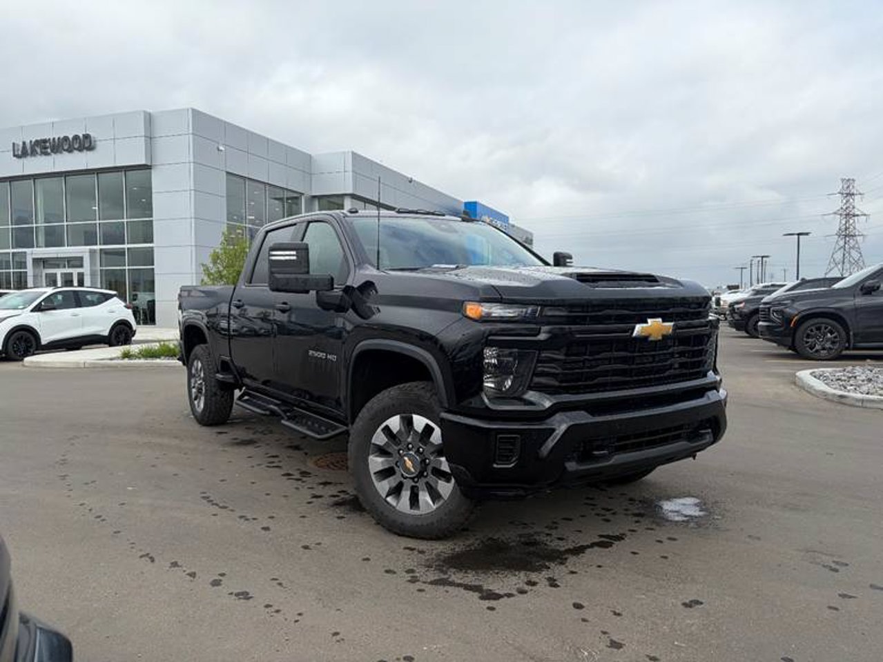2025 Chevrolet Silverado 2500HD 4WD Crew Cab 159 Custom Black Sherwood Park - photo #1