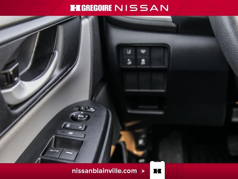 2017 Honda CRV Blue Laval - photo #20