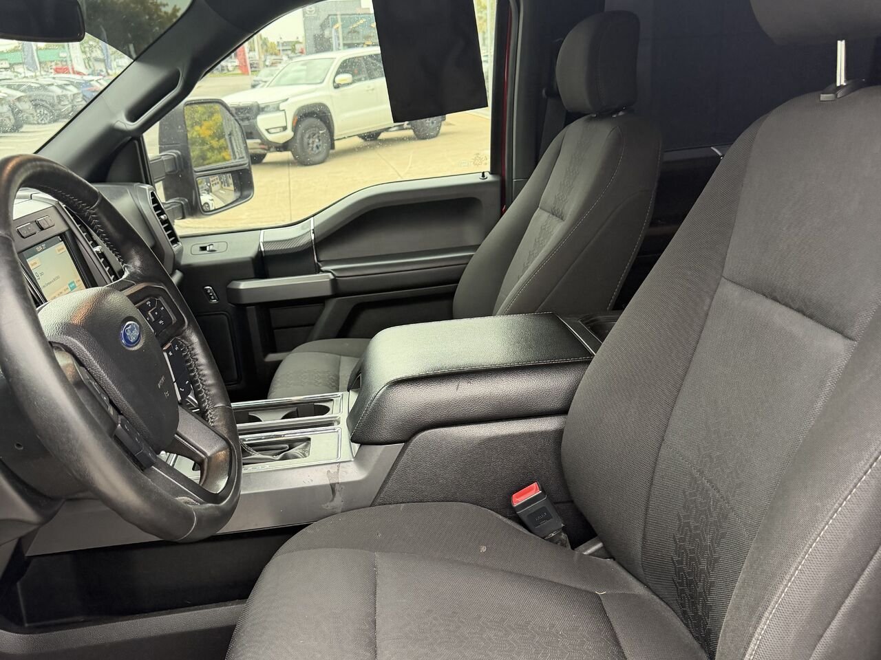 Ford F-150 sièges chauffants jamais accidenté 302a ensemble FX4 2019 Rouge Châteauguay - photo #12