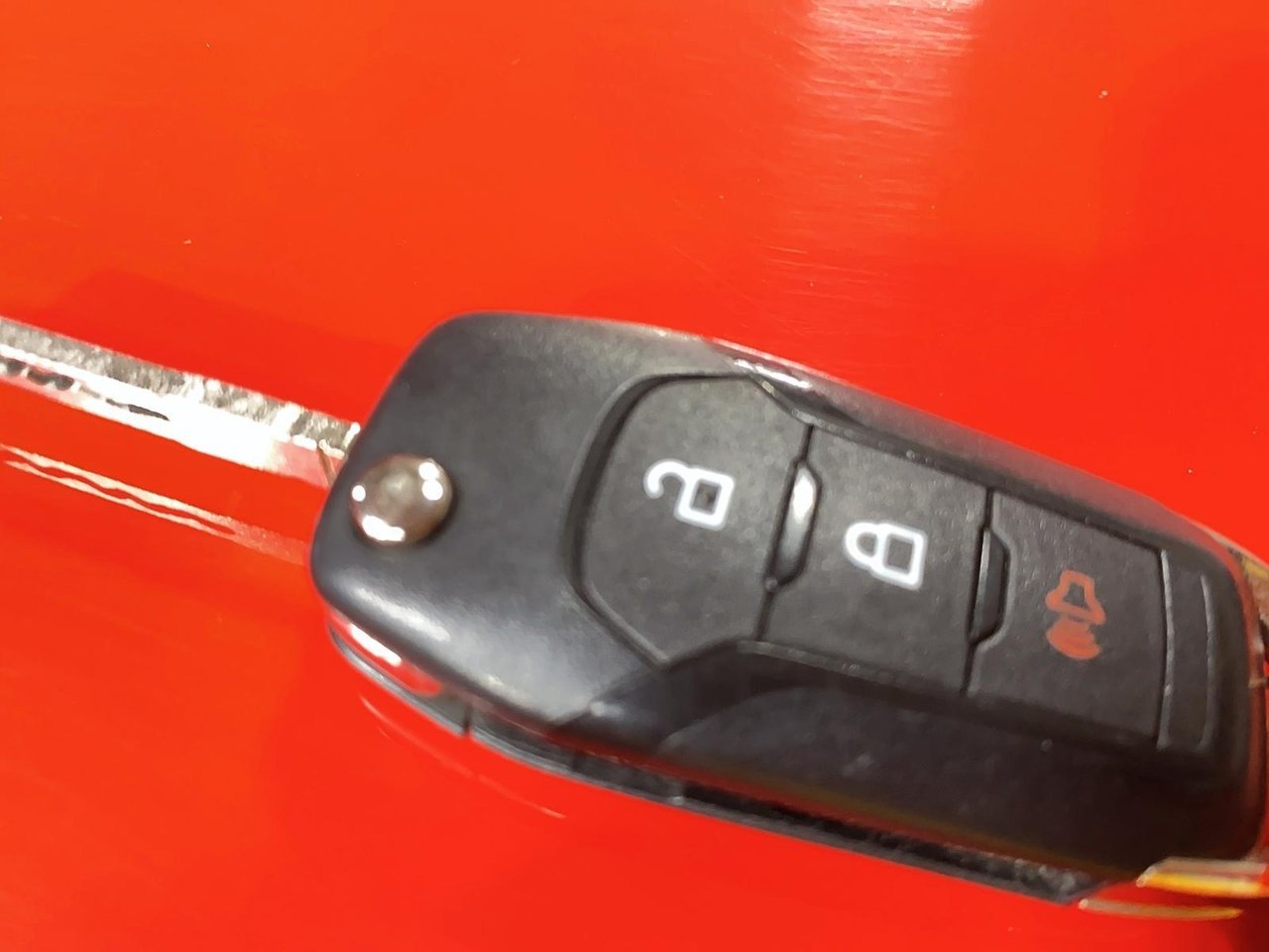 2023 Ford F-150 xlt Red Baie-Comeau - photo #19