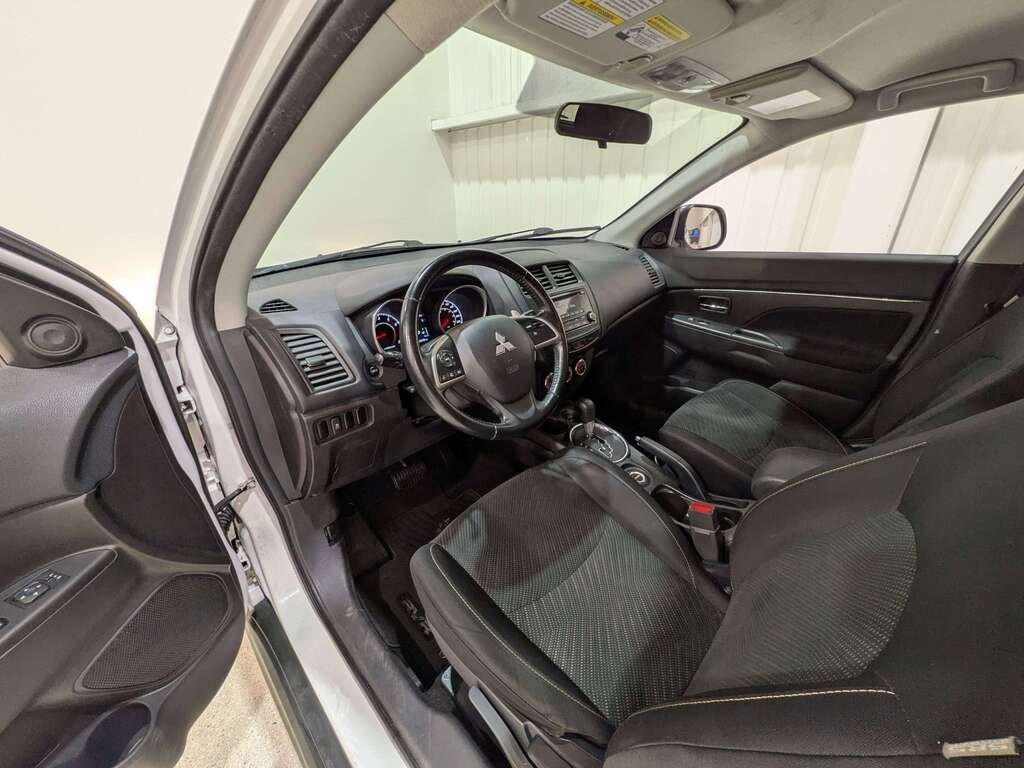 Mitsubishi RVR AWD 4dr CVT GT 2015 Blanc Val-David - photo #9