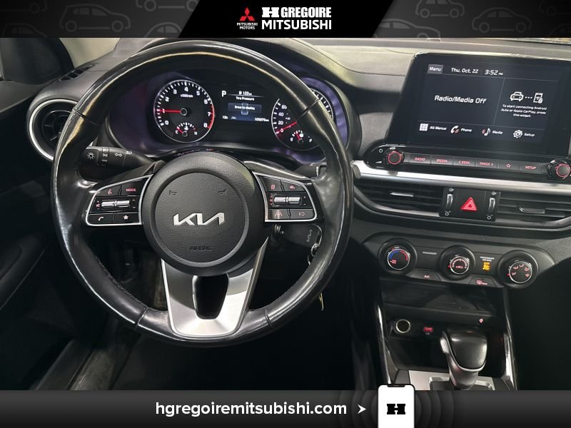 2022 Kia Forte Blue Blainville - photo #17