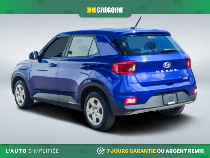 2023 Hyundai Venue Blue Blainville - photo #5