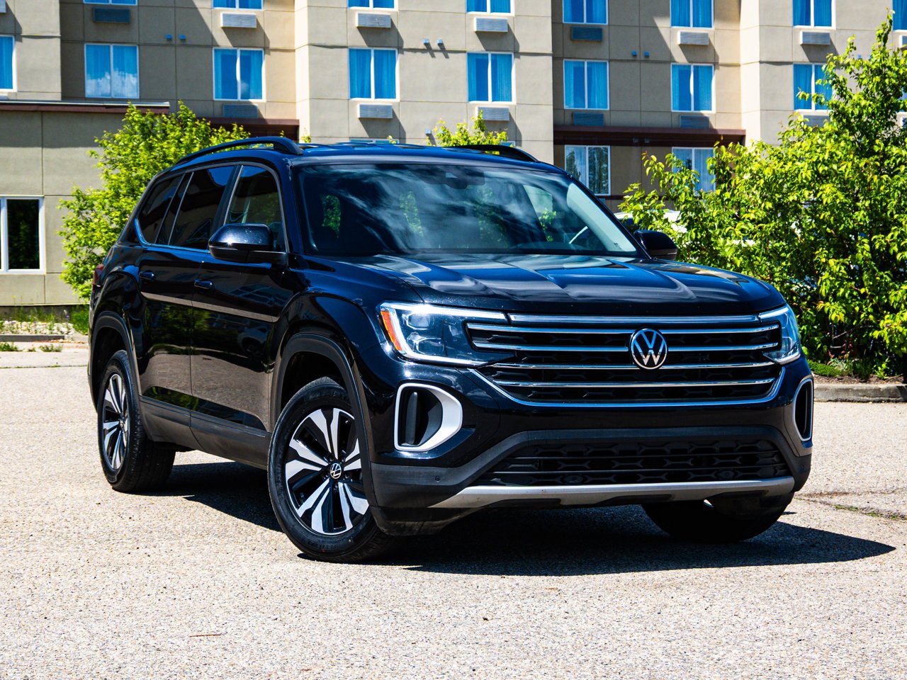 2025 Volkswagen Atlas Comfortline 2.0 TSI 4MOTION Black Sherwood Park - photo #1
