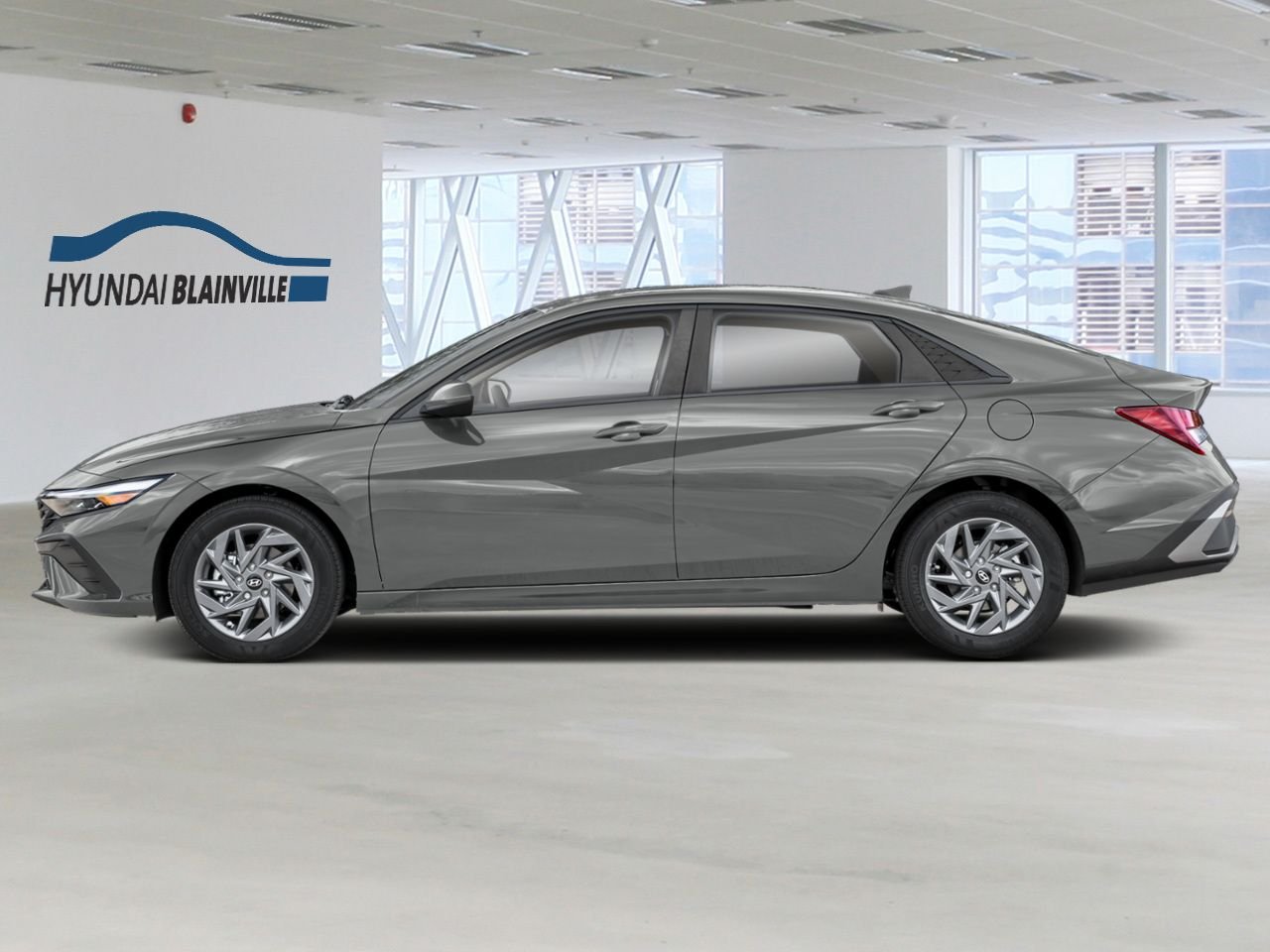 2026 Hyundai Elantra Silver Blainville - photo #2