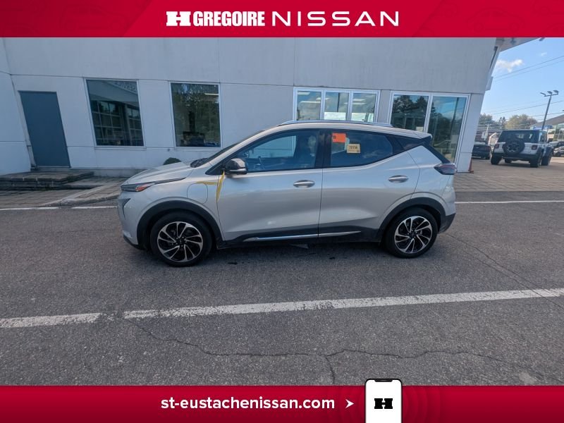 2022 Chevrolet Bolt EUV Grey Laval - photo #5