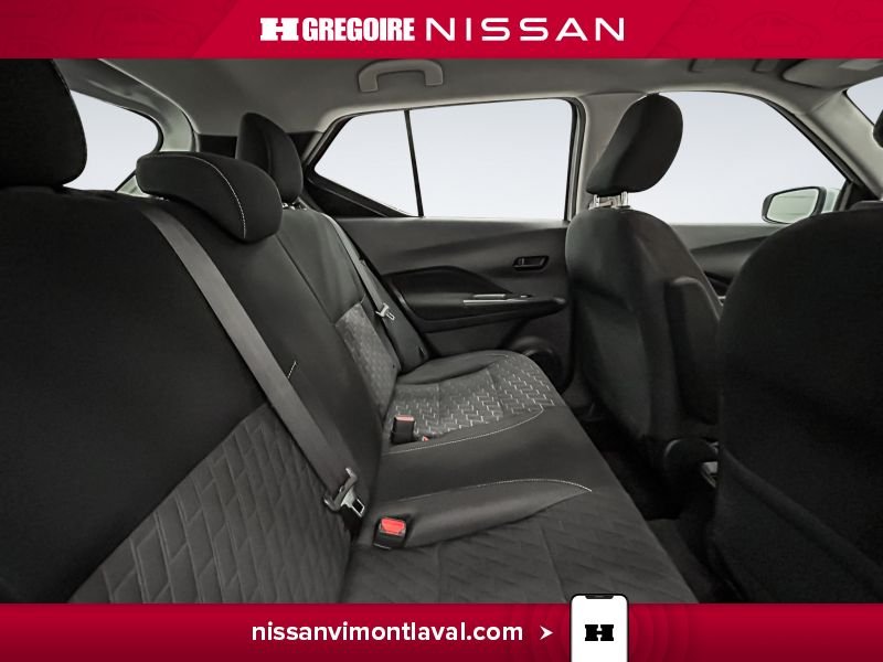 2021 Nissan Kicks White Saint-Eustache - photo #13