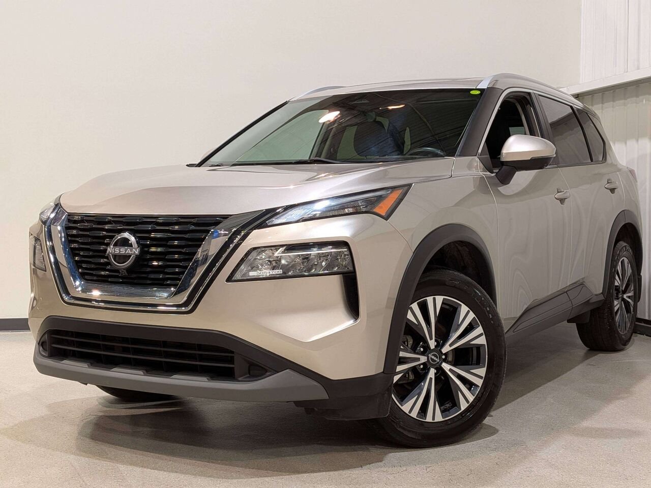 2023 Nissan Rogue AWD SV Moonroof Grey Val-David - photo #0