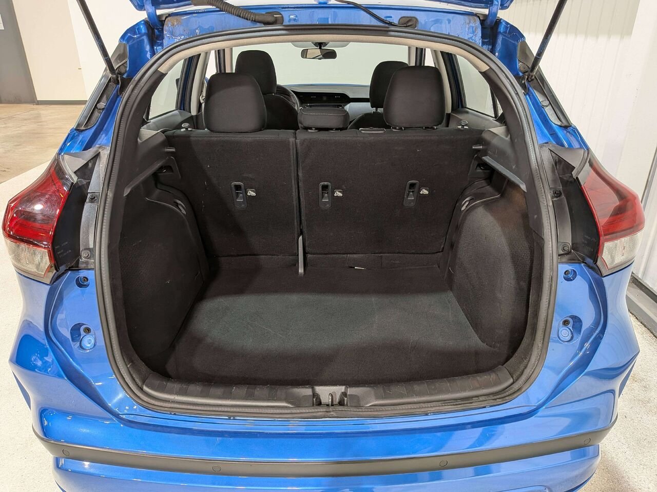 Nissan Kicks 2024 Bleu Val-David - photo #8