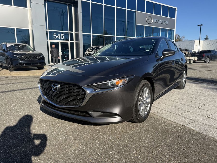 Mazda Mazda3 GX TA BA 2024 Gris
