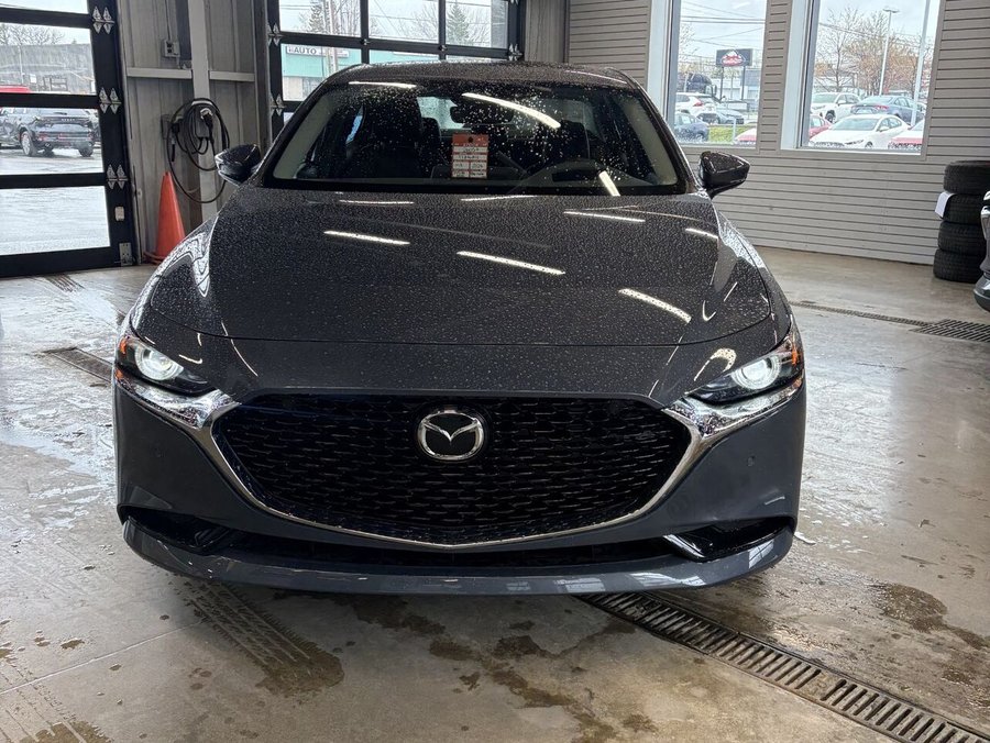 2026 MAZDA Mazda3 2026 Polymetal Grey Metallic