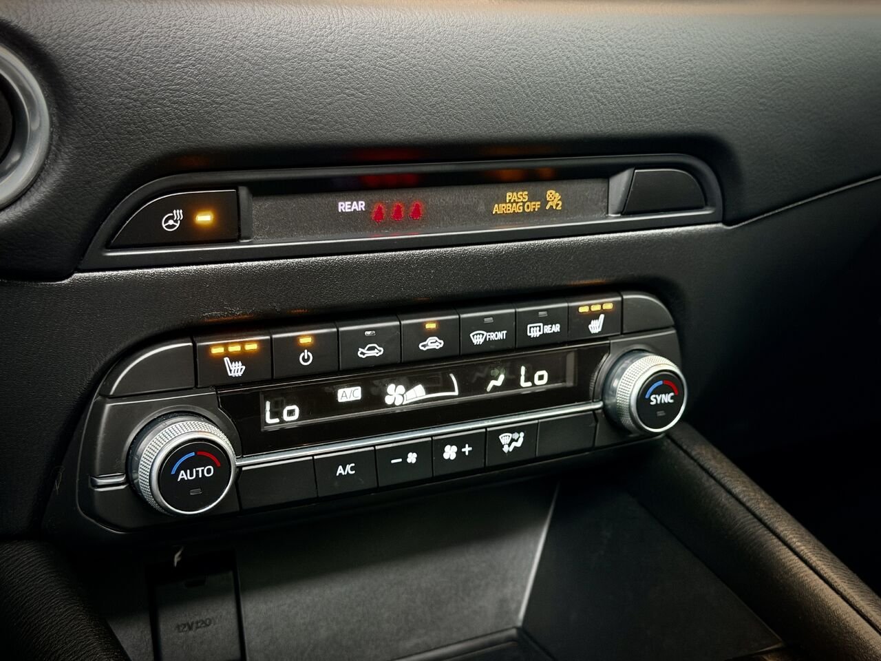 2022 Mazda CX-5 Grey Notre-Dame-des-Prairies - photo #32