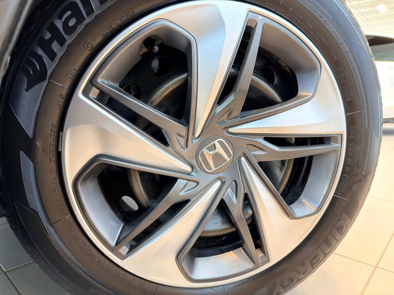 2019 Honda Civic Sedan Black Notre-Dame-des-Prairies - photo #12