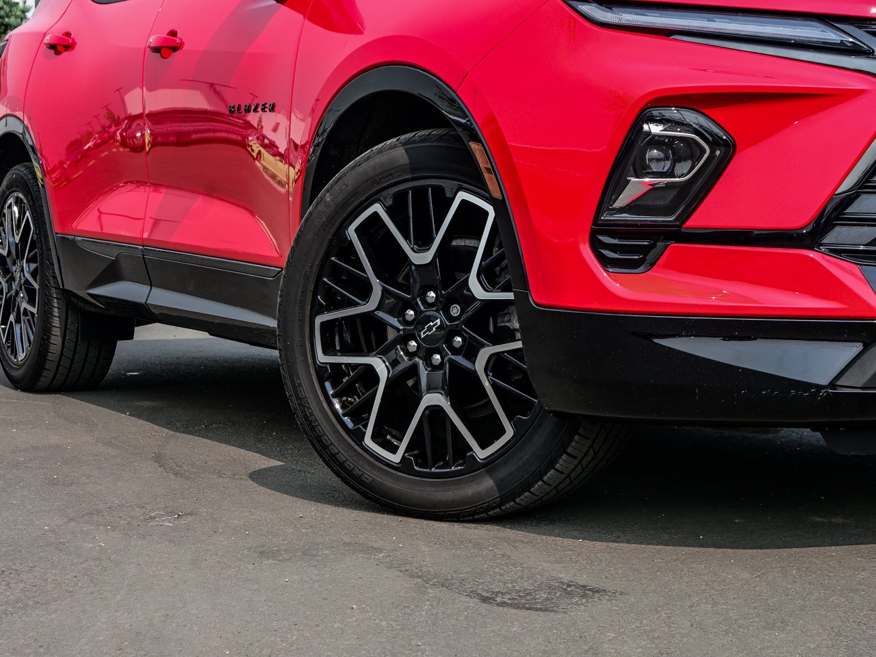 2024 Chevrolet Blazer AWD 4dr RS Red Sherwood Park - photo #5