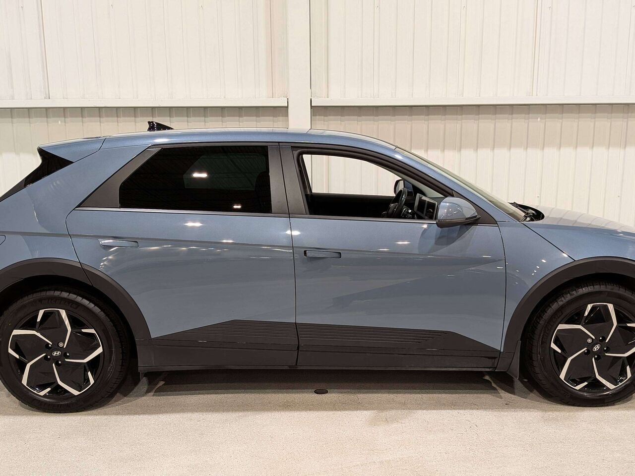 2024 Hyundai IONIQ 5 Preferred RWD Long Range Blue Val-David - photo #7