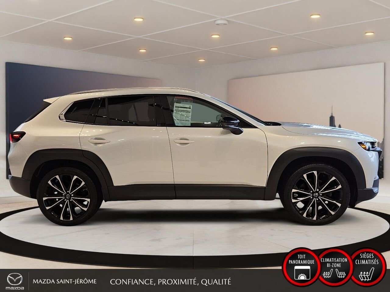 Mazda CX-50 GT | TOIT PANORAMIQUE | CUIR | AWD | 2023 Blanc Saint-Jérôme - photo #4