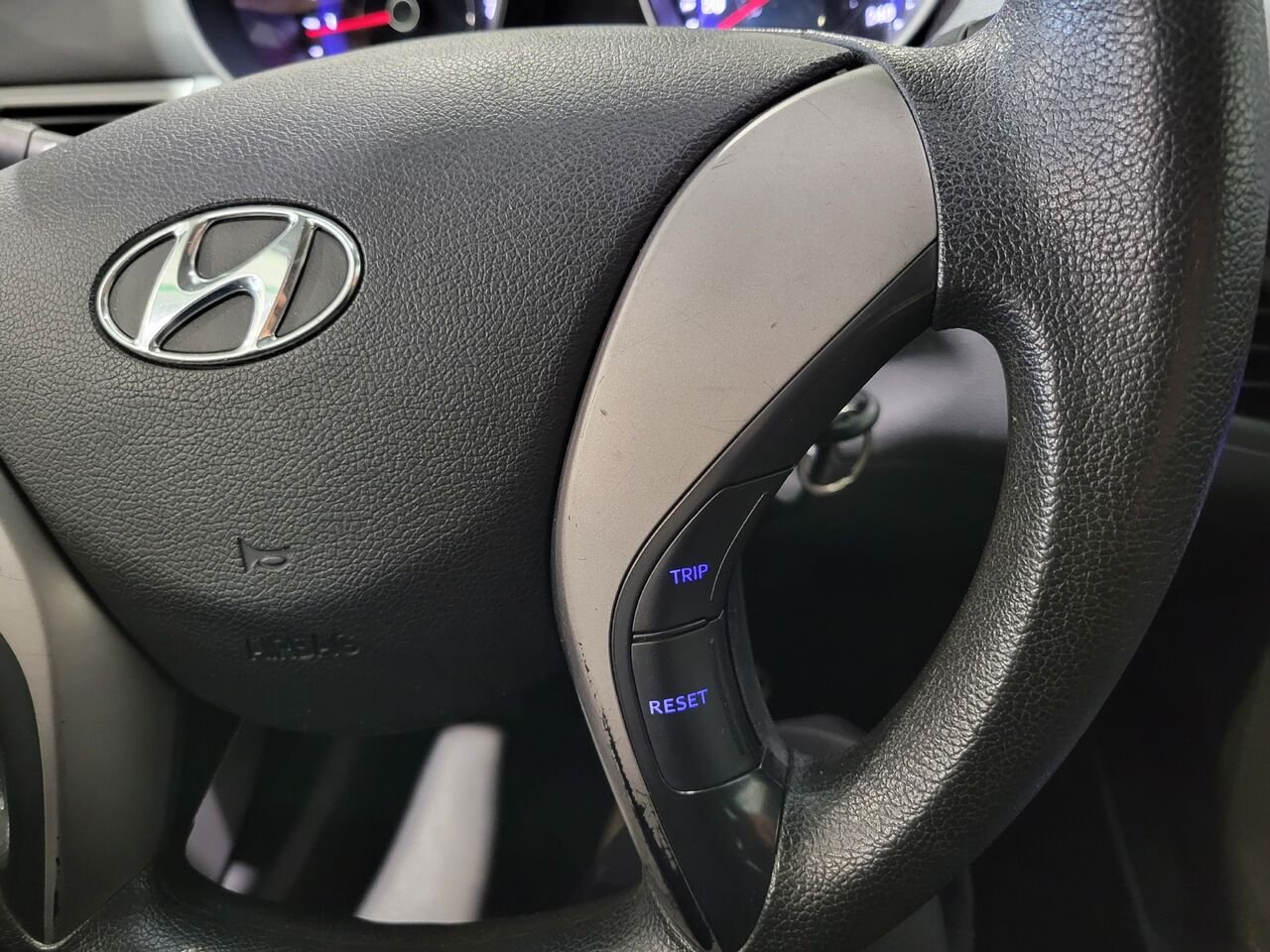 2013 Hyundai Elantra Grey  - photo #16