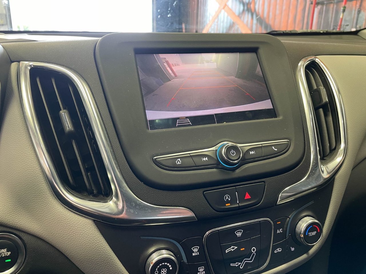 Chevrolet Equinox LT AWD *SIÈGES CHAUFF* CARPLAY BLUETOOTH *BAS KM* 2022 Blanc Saint-Jérôme - photo #12