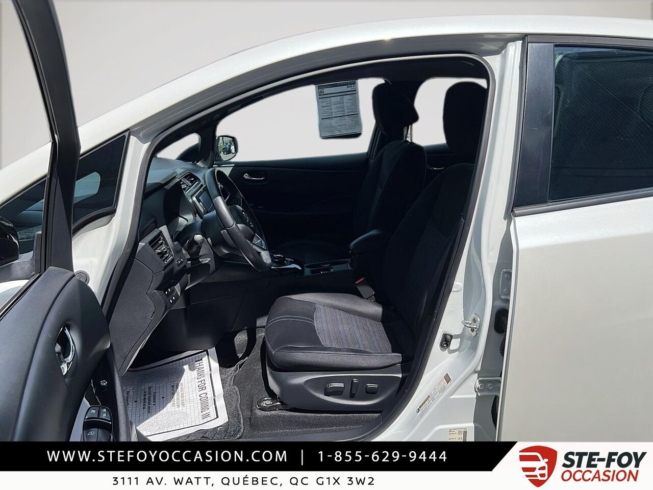 Nissan LEAF SV 40 KWH 2021 Blanc Québec - photo #7