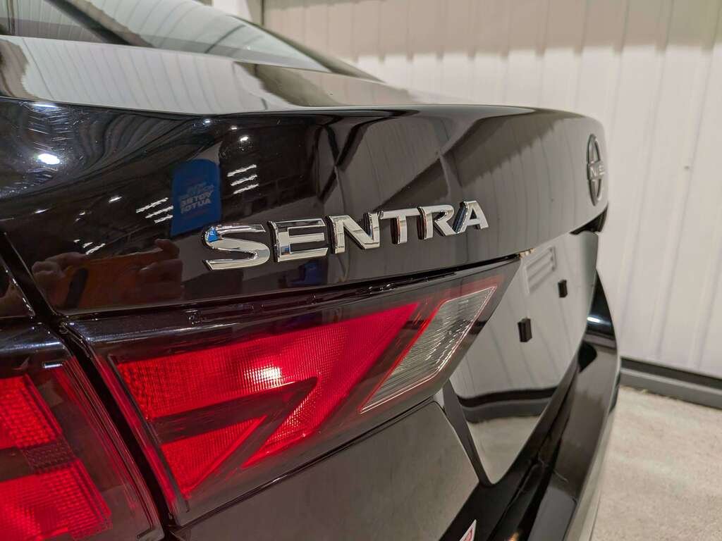 2024 Nissan Sentra S Plus CVT Black Val-David - photo #31