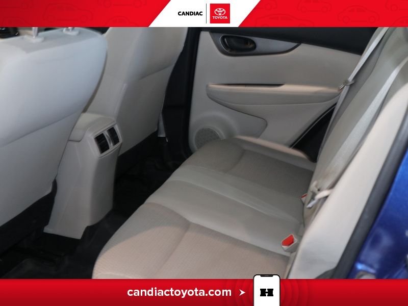 2018 Nissan Qashqai Blue Saint-Eustache - photo #32