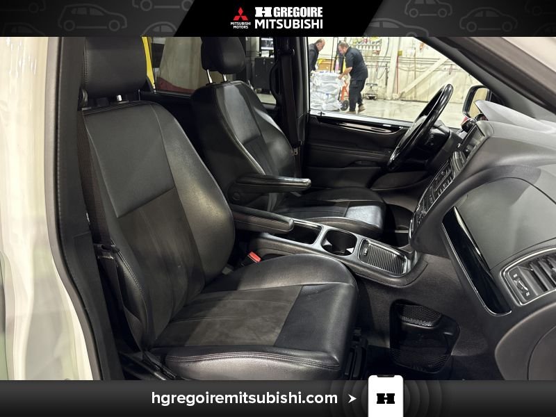 2020 Dodge GR Caravan White Blainville - photo #15