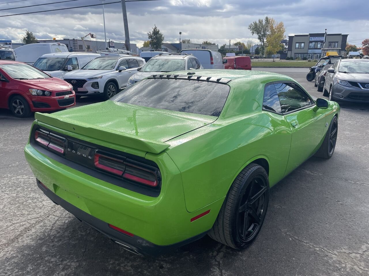2017 DODGE CHALLENGER Green  - photo #9