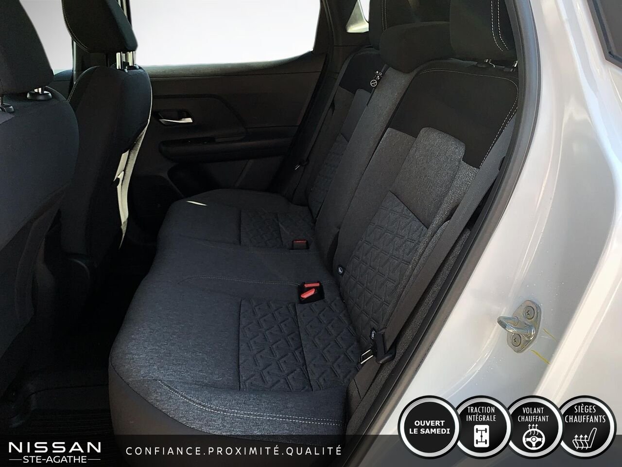 Nissan Kicks SV | AWD | BANCS CHAUFFANTS | MAGS | 2026 Blanc Saint-Jérôme - photo #8