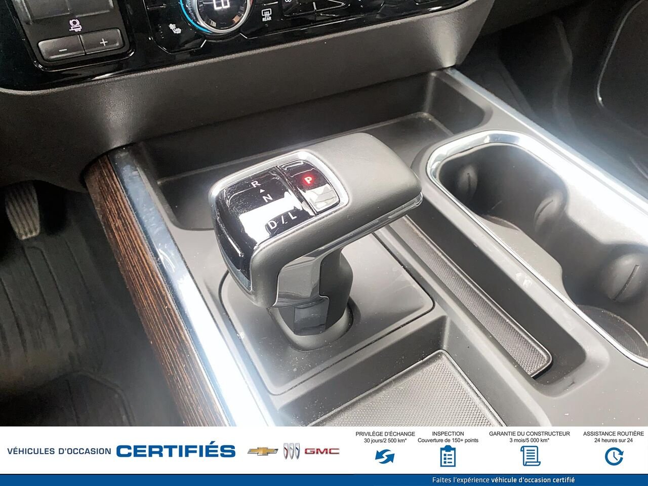 GMC SIERRA Elevation cabine multiplace 4RM 157 po 2024 Noir Montmagny - photo #16