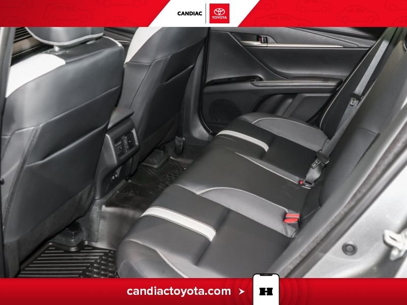2025 Toyota Camry Grey Blainville - photo #32
