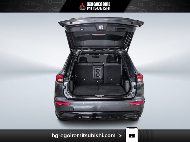2024 Mitsubishi Outlander Grey Blainville - photo #31