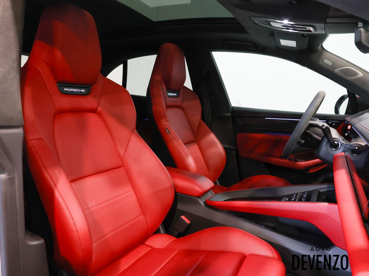 2025 Porsche Macan Grey Saint-Eustache - photo #7