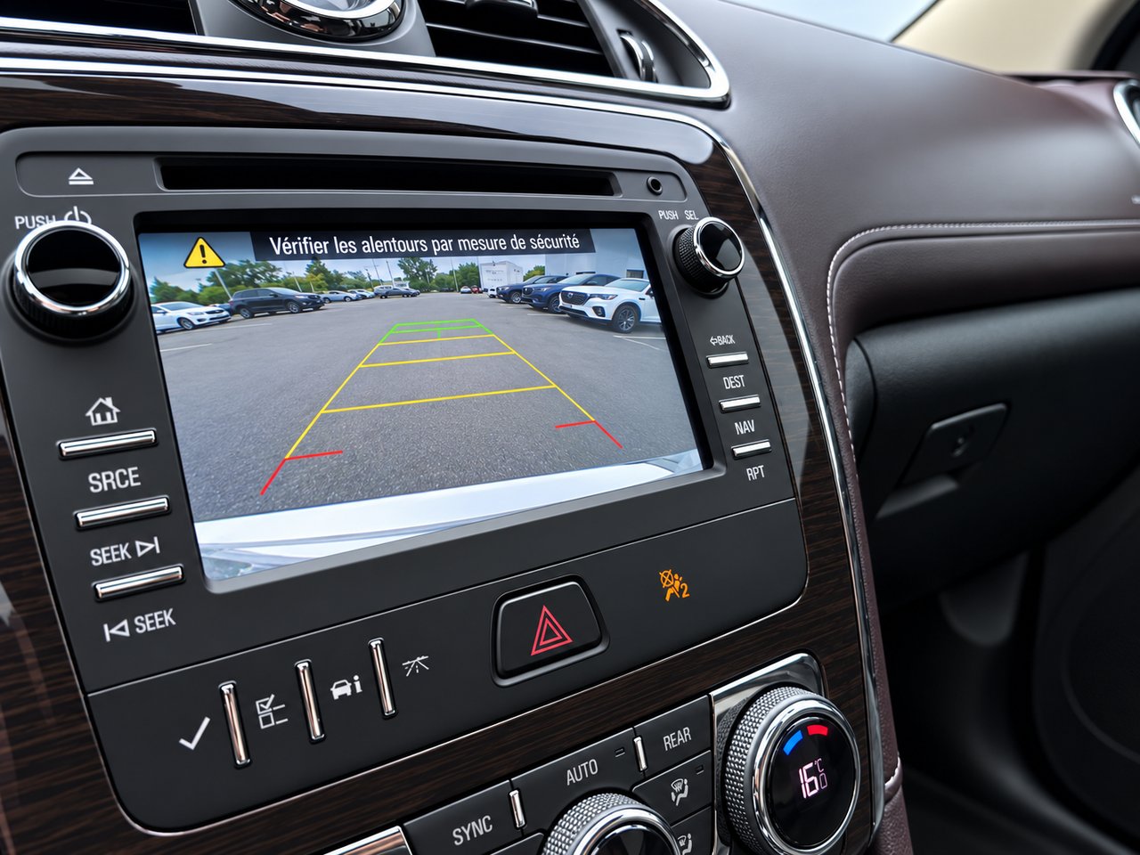 Buick Enclave JAMAIS ACCIDENTÉ / 7 PASSAGERS / NAVIGATION (GPS) / BLUETOOTH / AWD (4X4) 2015 Blanc Châteauguay - photo #14