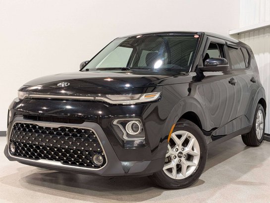 2021 Kia Soul EX Premium IVT *Ltd Avail* Black
