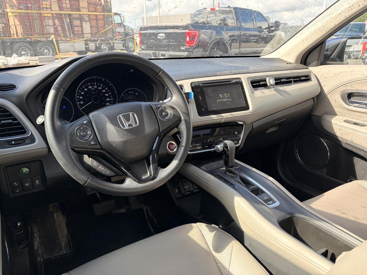 Honda HR-V 2016 deep ocean pearl (b594p)  - photo #9