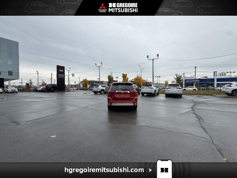 2019 Mitsubishi Outlander Plug-In Hybrid Red Blainville - photo #8