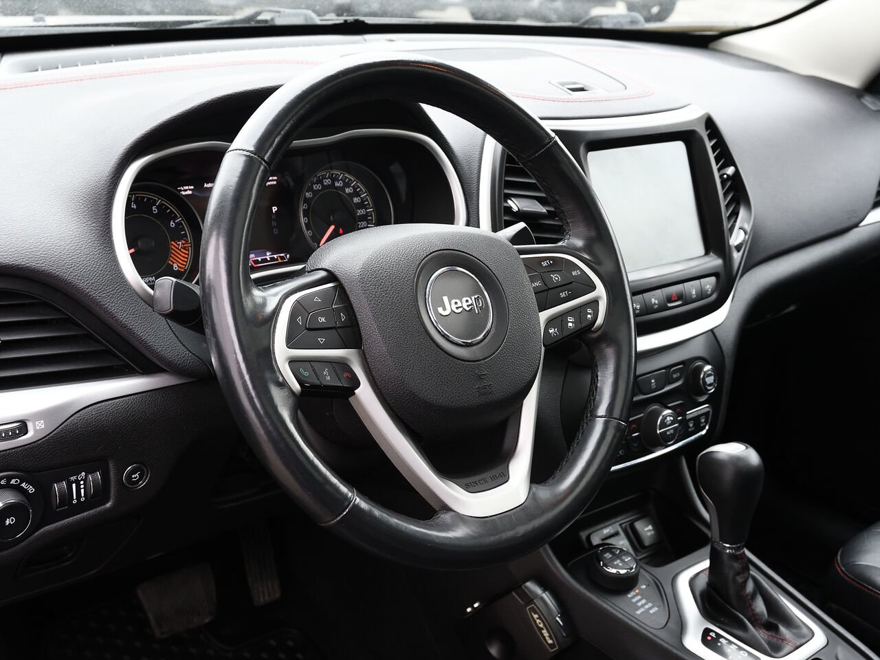 Jeep Cherokee Trailhawk AWD 2014 Noir Saint-Hyacinthe - photo #11