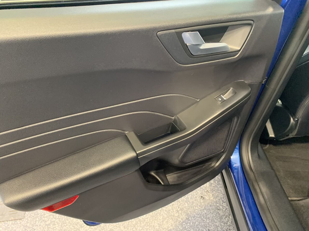 2022 Ford Escape TITANIUM PHEV Blue Châteauguay - photo #23