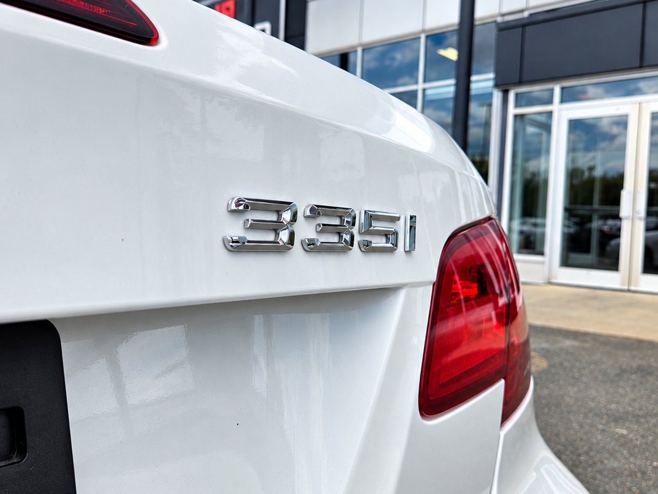BMW 335i Convertible 2011 Blanc Granby - photo #18