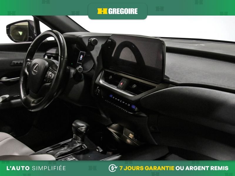 Lexus UX 2023 Noir Blainville - photo #31