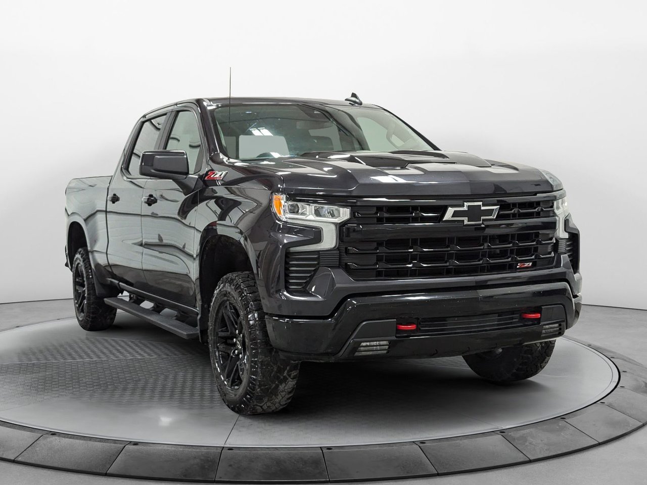 Chevrolet Silverado 1500 LT Trail Boss 2022 . Saint-Eustache - photo #1