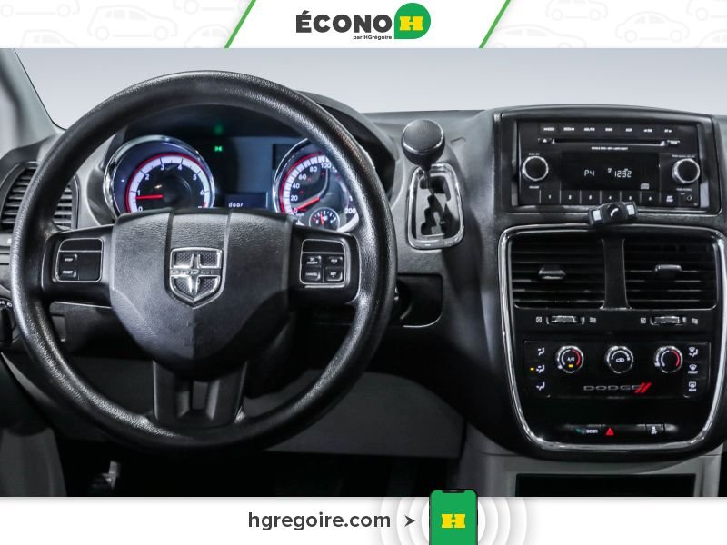 2017 Dodge GR Caravan White Laval - photo #12