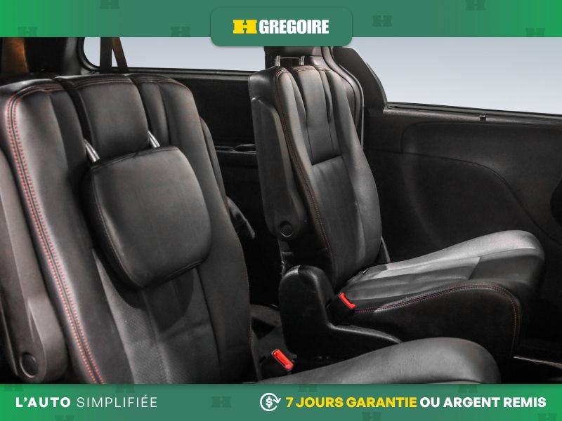 2020 Dodge GR Caravan White Laval - photo #30